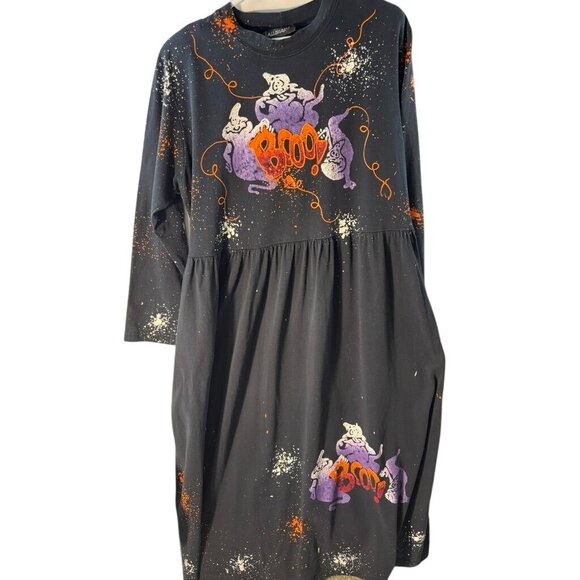 Vintage-Inspired Long Black Halloween Dress W/ Ghost & Boo Print Splatter Design - Picture 3 of 10